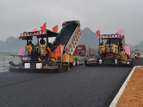 沥青路面施工